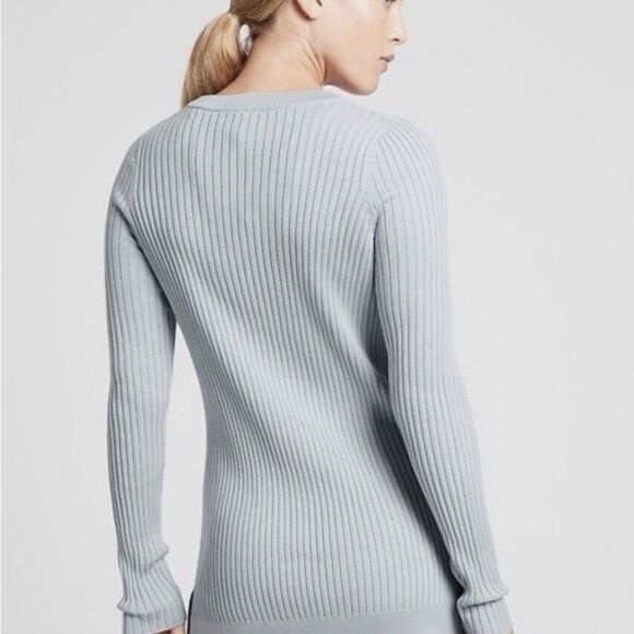Athleta Glacial Blue Lincoln Park Ribbed Crew Neck Side Slit Sweater XXS - Picture 2 of 8